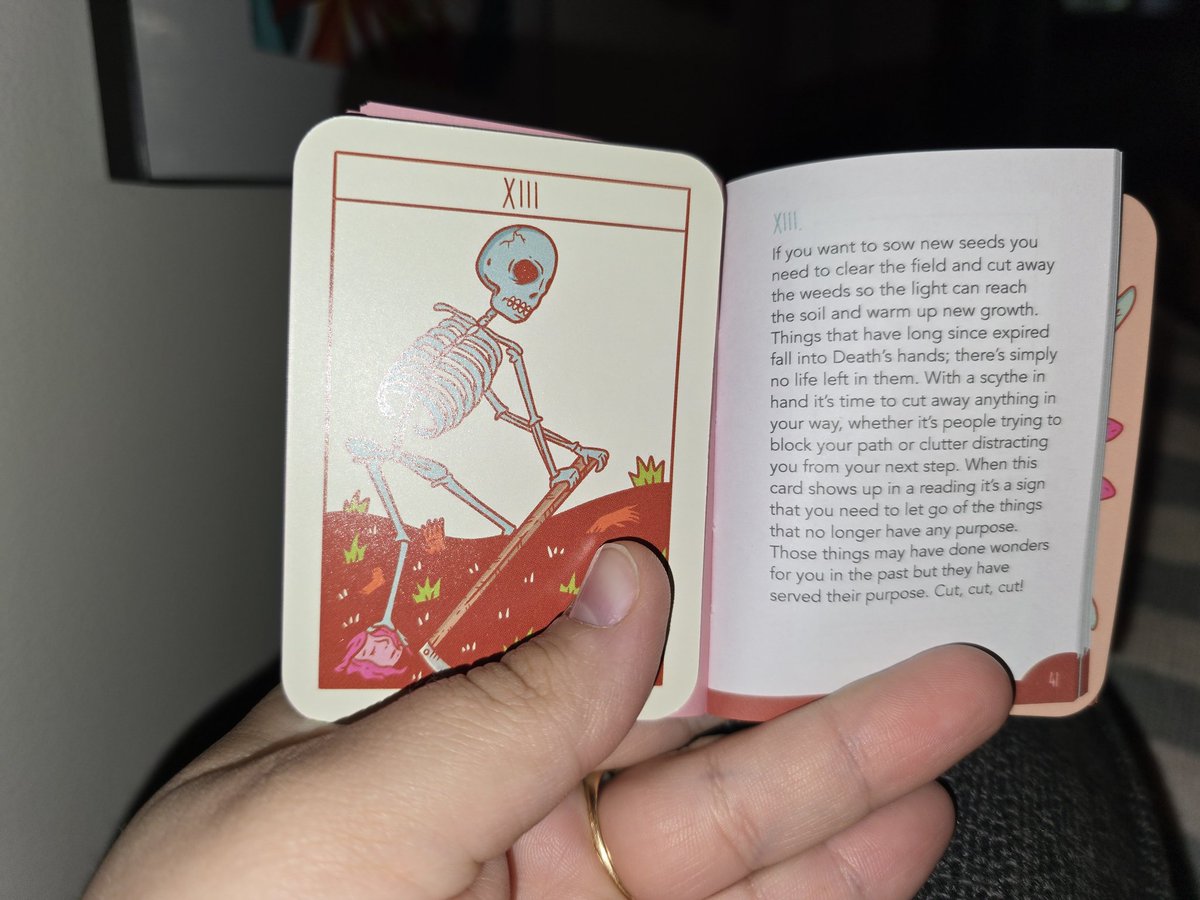 geckocheese's tweet photo. Asked my deck about my current job change and it said cut away the old, it's time to love what you do https://t.co/BbvYR5Spwj