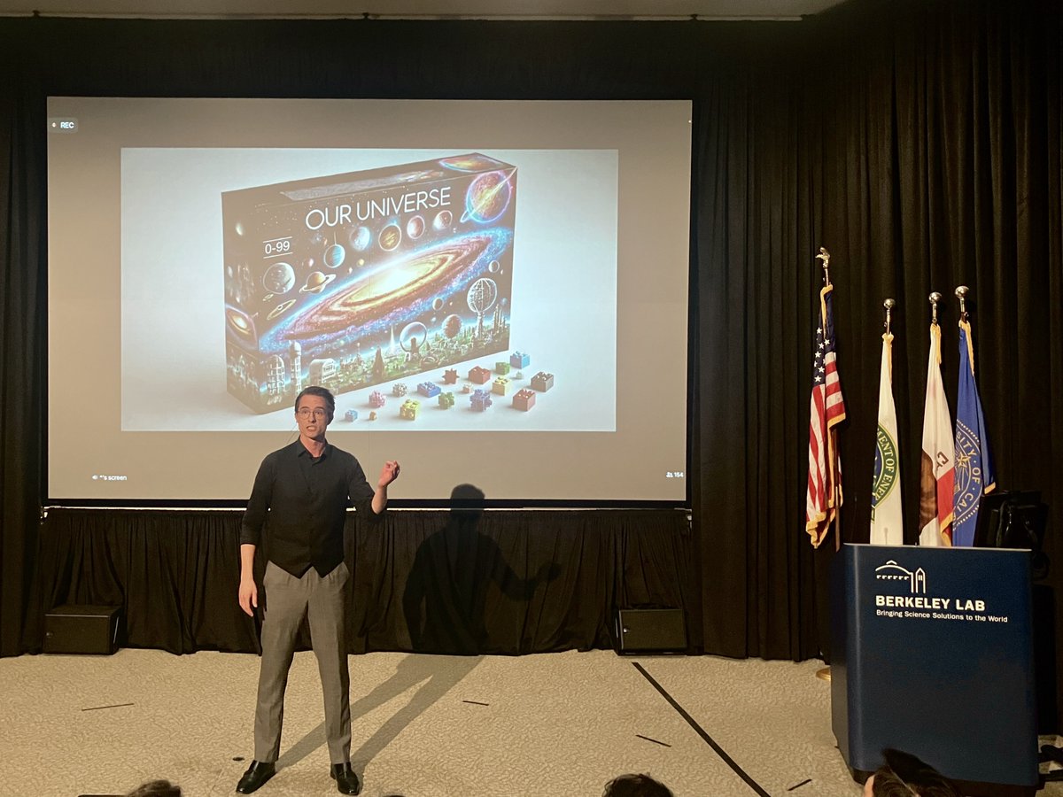 LBNLpathways's tweet photo. Denns Noll from @BerkeleyLabPSA in using AI methods to pore over data to identify the missing pieces of the universe @BerkeleyLab #LabSLAM2024
@LBNLpathways #NPAW2024
Watch live right now:
https://t.co/w9t5MfTlrs https://t.co/E77KfmvB3g