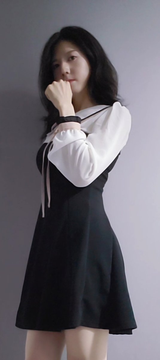 밖에서 놀고 ㅅ...시ㅍ..다...
#CD