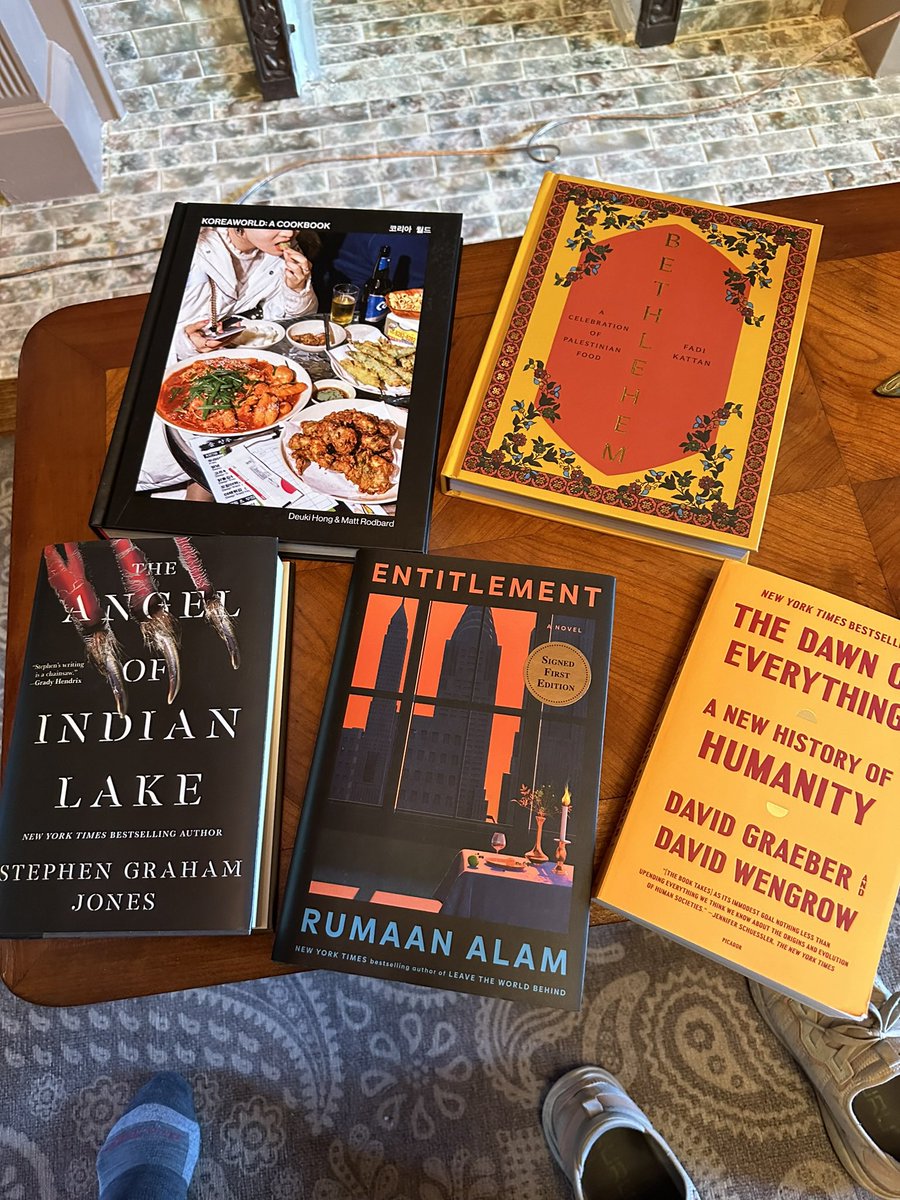 The Lizzest Liz (@howtoraiseajerk) on Twitter photo The thing is, when you weigh this against how many books I *could* have bought at <a href="/whitewhalebks/">White Whale Bookstore</a> , this is really quite restrained. Plus cookbooks don’t even count. The thing is, when you weigh this against how many books I *could* have bought at <a href="/whitewhalebks/">White Whale Bookstore</a> , this is really quite restrained. Plus cookbooks don’t even count.