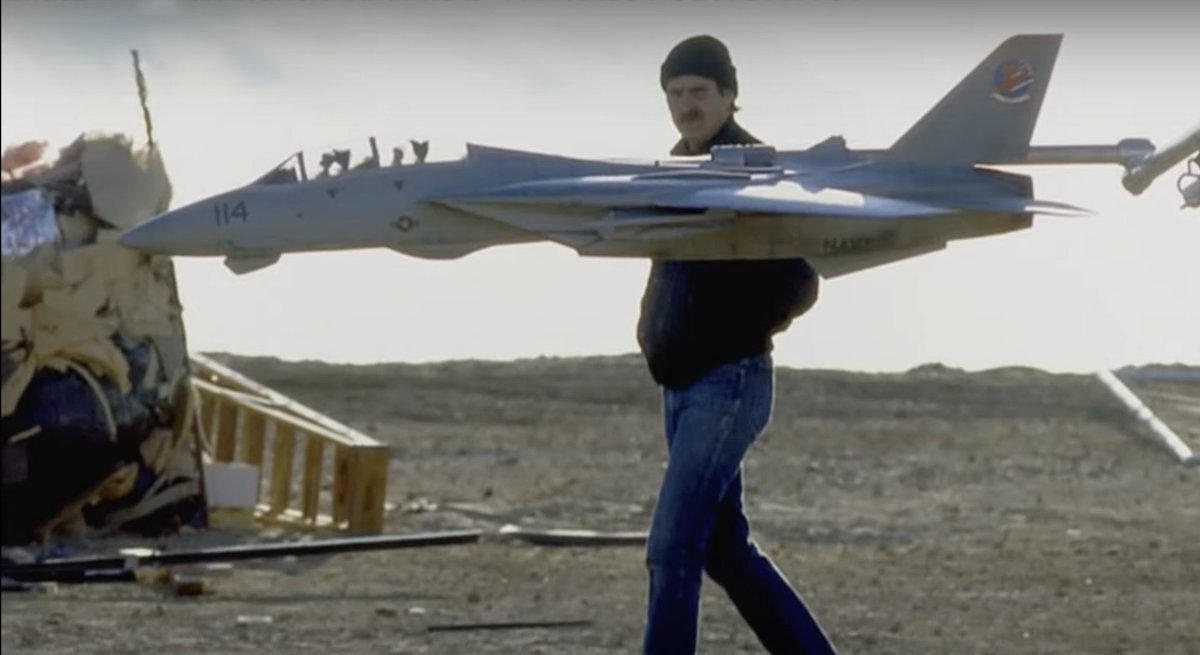 studio_auctions's tweet image. This large-scale, #screenmatched F-14 Tomcat model from #TopGun (1986) is one of the largest surviving miniatures used for #practicalFX. Expertly crafted with realistic decals.

The live auction begins tomorrow, Sept 20th.

studioauctions.com