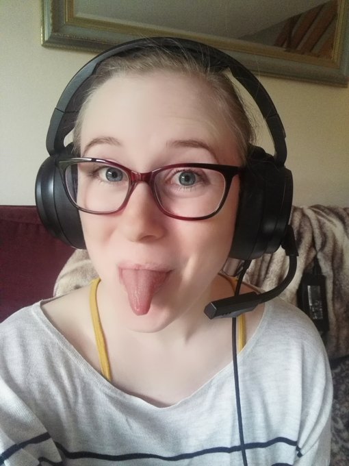 Just Chatting: Saturday 21st Sep at 1pm  Just a little chitter chatter and maybe some Pok&eacute;mon box breaking<a href="/tag/pokemon"class="tags"><span>#pokemon</span></a><a href="/tag/saturdayfun"class="tags"><span>#saturdayfun</span></a><a href="/tag/twitchstreamers"class="tags"><span>#twitchstreamers</span></a><a href="/tag/justchatting"class="tags"><span>#justchatting</span></a>