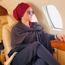 JCoupable's tweet photo. Amira Zaiter militante pro-palestinienne placée en détention.
Elle appelait à interdire les juifs dans les commerces...
La cofondatrice de "Nice à Gaza" a été placée en détention provisoire après 48 heures de garde à vue.
BTA fait le job ✊
Au suivant !
https://t.co/j6bHOlQEc4 https://t.co/PvR6Cg6hGK