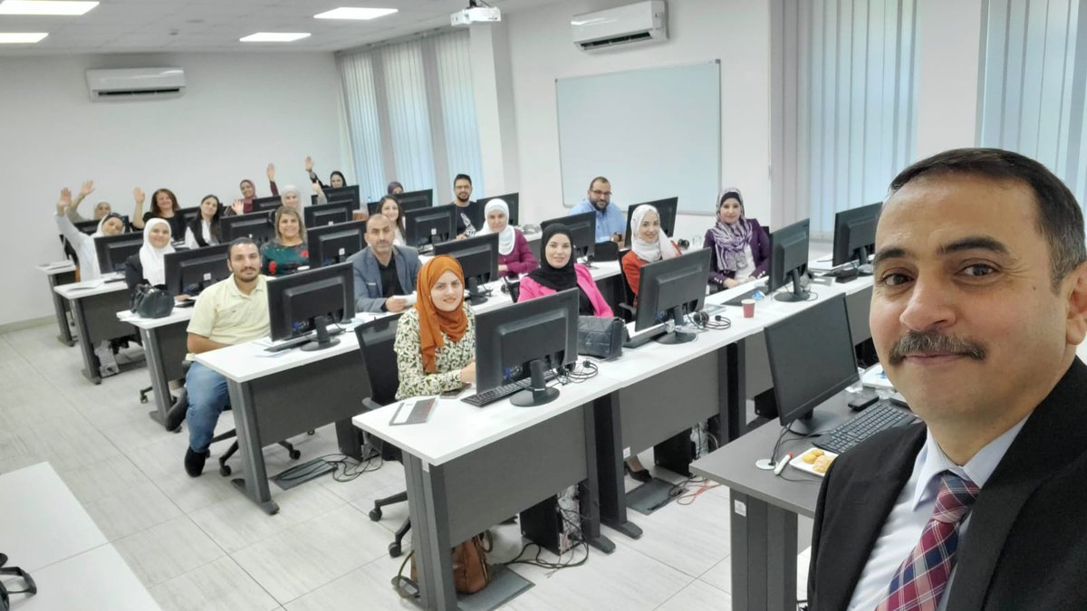 Mustafa_Foaad's tweet image. نجاح متميز والحمد لله
تم اليوم الانتهاء من دورة #الأكسل_المتقدم (#Advanced_Excel) وبنجاح متميز والحمد لله .. لمجموعة متميزة ورائعة من المتدربين .. وذلك من خلال Institute of Public Administration - معهد الإدارة العامة (@ipagovjo ) .. تمنياتي للجميع بالنجاح والتميز