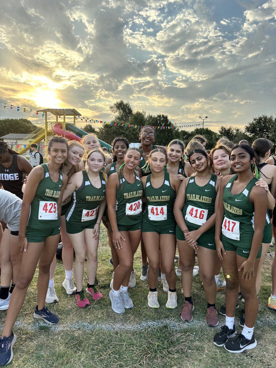 LTHS XC & Track tweet media