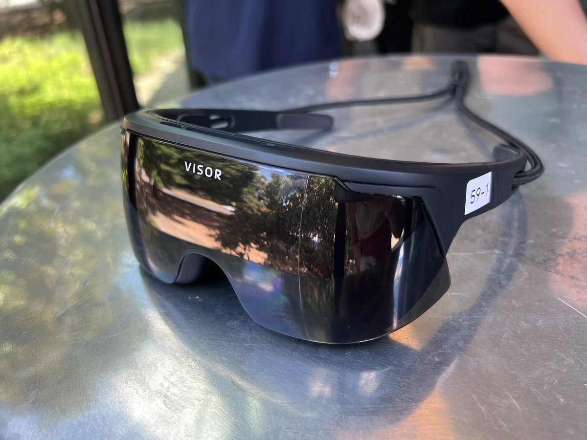 DiscoVRTetiana's tweet photo. I had my demo, which was a hardware demo I.e. physically handling the device. They weren’t able to do the software demo and the device was completely powered off. I’ll still cover this headset on the upcoming video and talk about all my thoughts.
#visor #immersedvisor #vr #ar #xr https://t.co/RijOeEJTIV