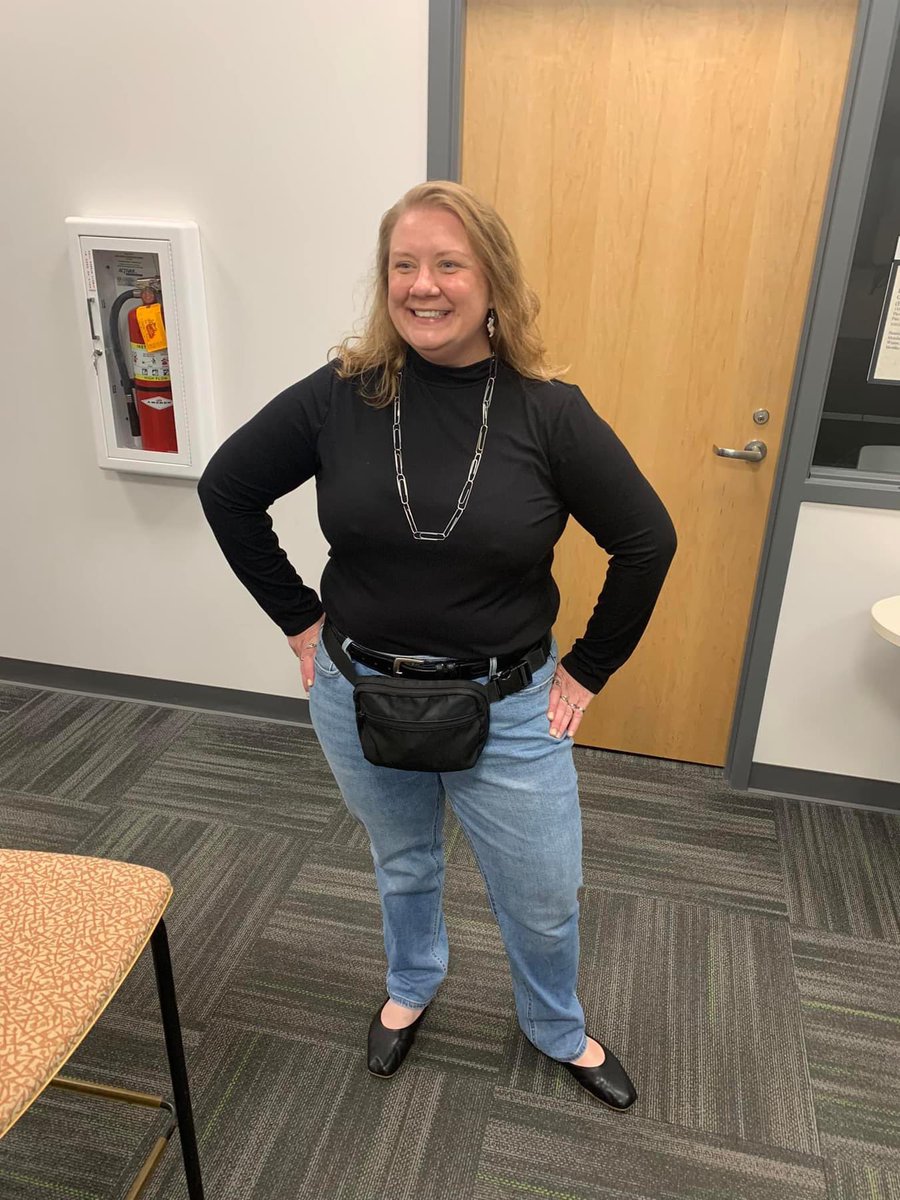 Its_Just_Walker's tweet image. My Professor dressed as @TheRock today! #sunyoswego #therock