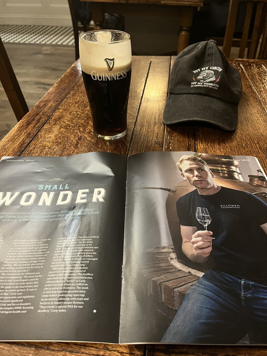 liamsinclair_'s tweet photo. Down at HQ for some meetings today and our @macmillancancer coffee morning tomorrow. Nice to chill and read about the exceptional things being done @KillowenWhiskey! Congratulations Lads! 💪🇮🇪🥃  I even split the ‘G’! It’s a sign! 😂✌️💚 https://t.co/iC0HI2JHeM