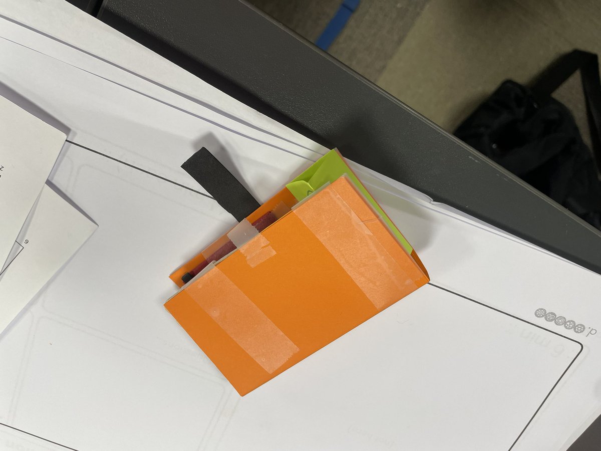 An enjoyable day, learning about design thinking with the <a href="/CHI_Ireland/">Children's Health Ireland</a>  Innovation Team yesterday. I’d encourage all my colleagues to try out the Level 1 programme!

Pics:
1. Empathy statements 
2. “Demystifying” NCH - concept art 
3. My new wallet