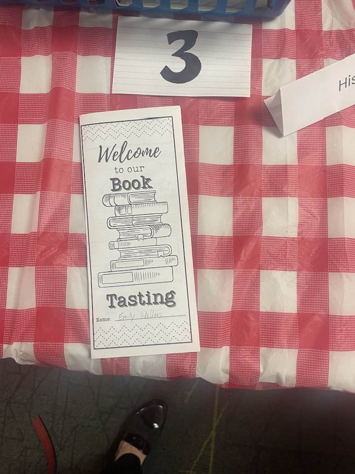 Middletown City Schools (@middletownoh) on Twitter photo 📚☕️Exciting collaboration is underway at <a href="/MHSMiddieTweets/">Middletown HS</a>. ELA teachers teamed up with <a href="/M_CommonGrounds/">Middie Common Grounds</a> for a unique "book tasting" experience! Students sipped on delicious drinks while exploring a variety of books for their upcoming class reads. 📸<a href="/Middletown_Supt/">Debbie Houser</a> #MiddieRising 📚☕️Exciting collaboration is underway at <a href="/MHSMiddieTweets/">Middletown HS</a>. ELA teachers teamed up with <a href="/M_CommonGrounds/">Middie Common Grounds</a> for a unique "book tasting" experience! Students sipped on delicious drinks while exploring a variety of books for their upcoming class reads. 📸<a href="/Middletown_Supt/">Debbie Houser</a> #MiddieRising