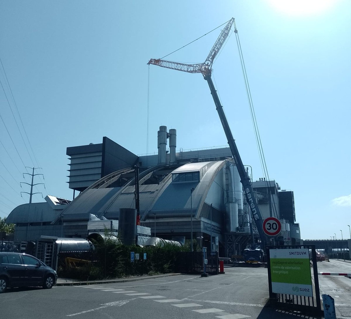 La requête de <a href="/FNEasso/">📦🦋 France Nature Environnement</a>, <a href="/ZeroWasteFR/">Zero Waste France</a> &amp; de notre association était examinée ce jour. Le rapporteur public du TA de Melun n'a pas aimé l'enfumage de Suez-Valomarne. Pour lui, le projet de 3ème four n'est pas justifié. La mobilisation doit s'élargir jusqu'à l'abandon total du projet