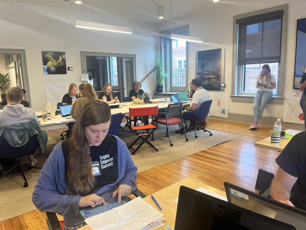 Kfrantz (@kelseyfrantz) on Twitter photo So excited to be back, working with some amazing <a href="/NHCSEmLeaders/">NHCS Emerging Leaders</a> ! Always filling my cup and instantly making my heart fill full. Canât wait to see these projects in action đđŒ So excited to be back, working with some amazing <a href="/NHCSEmLeaders/">NHCS Emerging Leaders</a> ! Always filling my cup and instantly making my heart fill full. Canât wait to see these projects in action đđŒ