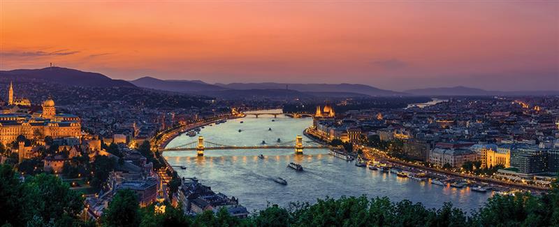 Gate 1 Travel tweet media