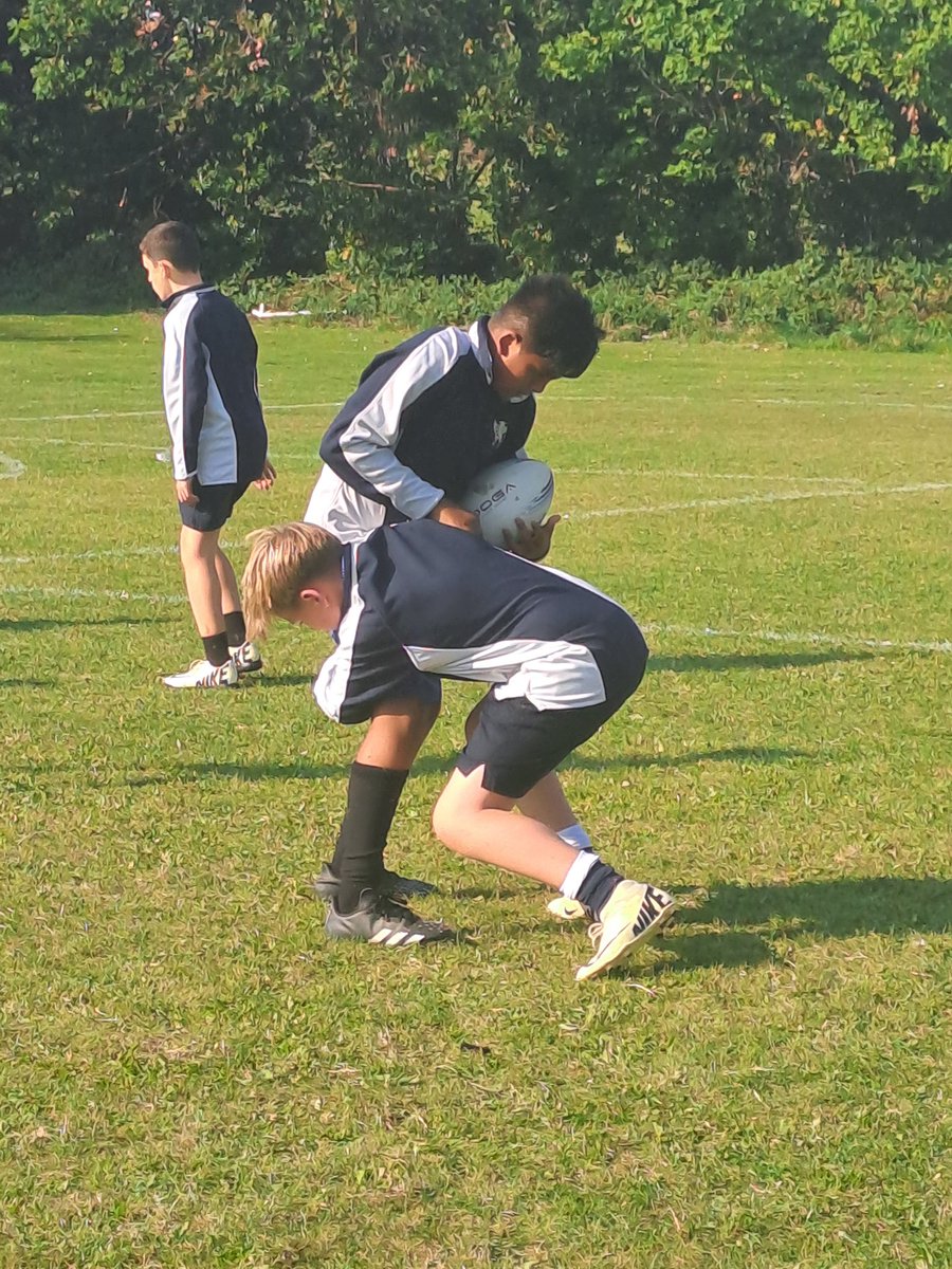 Year 7s getting fully stuck in at rugby club after school today <a href="/shsrbk/">Southborough High School</a>
