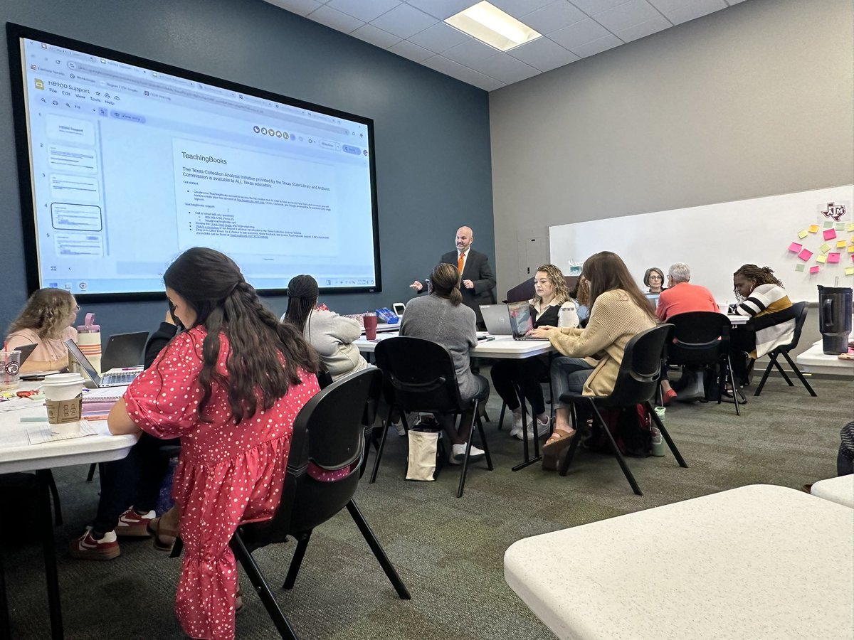 Karla Carr tweet media