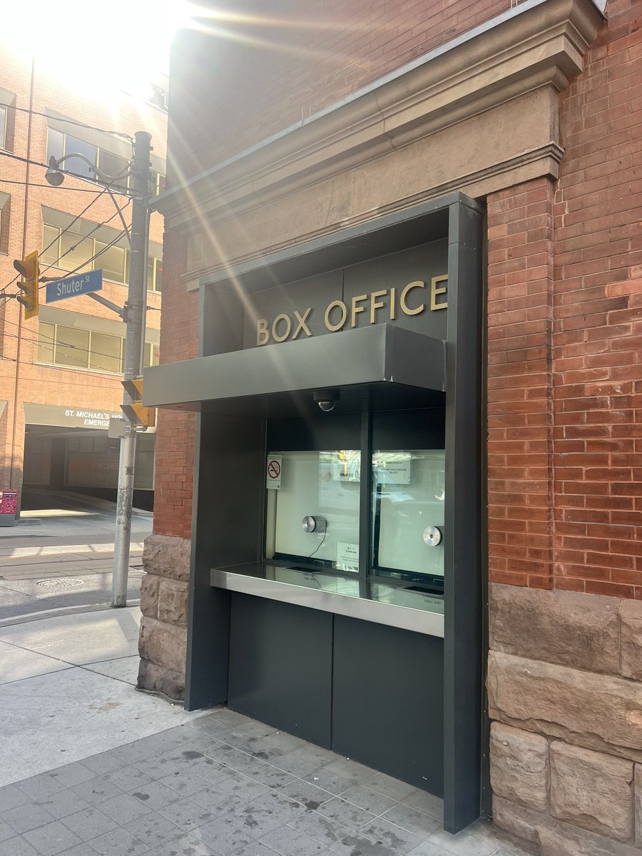 If you boogie and looking for Will Call for media and guest list, It’s at this window! #YDGlobal #TDMusicHall