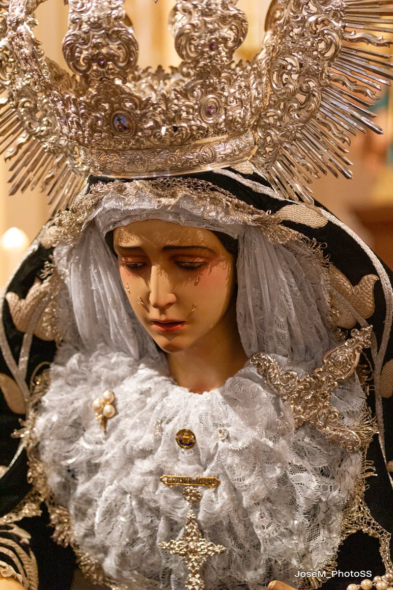 Josem_PhotoSS's tweet photo. 15 Septiembre | Besamanos en honor a Nuestra Señora del Gran Poder.
@cfdmisericordia
@Sub_GranPoder
#SentirCofrade #SemanaSanta #Málaga #Misericordia #MisericordiayGranPoder #GranPoder #GranPoderMLG #VirgenDelGranPoder #ReinaDeLaPlata #JuevesSanto #CofradiasMLG https://t.co/q1cICeSLbS
