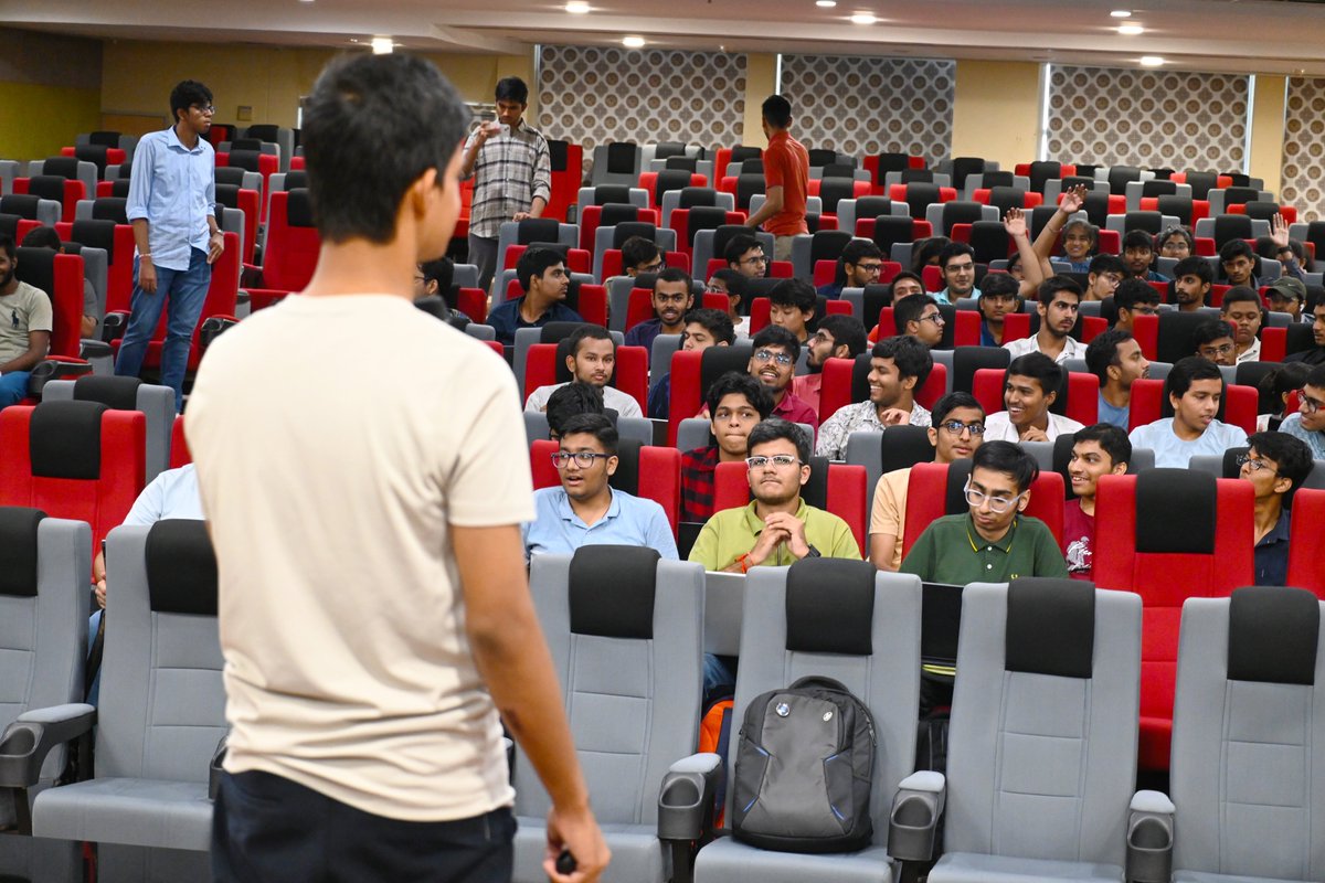 techclub_nitd's tweet photo. 🚀 In collaboration with SuperteamDAO, we hosted a thrilling Solana Blockchain Workshop on 7th September 2024. The event explored decentralization and provided hands-on coding experience. 🌐✨ https://t.co/KpIZNcJtcQ
