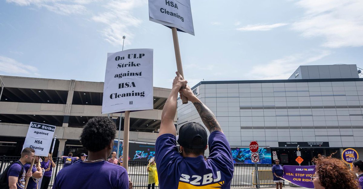 <a href="/LearnRutgers/">Rutgers_LEARN</a> spoke with The Record about the firing, rehiring, &amp; pay cutting of employees at the American Dream Mall.
northjersey.com/story/news/bus…
“This is something they should have bargained over,” Vachon said.