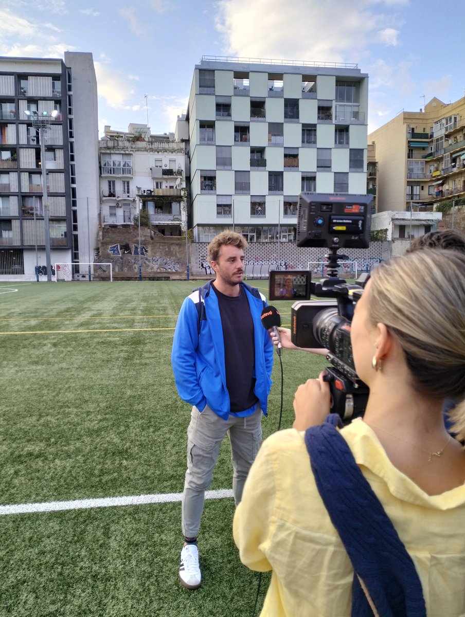 udparcoficial's tweet photo. [PRIMER EQUIP] 🔵⚪

Ahir @btvesports va entrevistar al míster Sergi Arana i al capi @SergiMaca.

Van valorar la pretemporada i analitzar les sensacions de cara al primer partit de lliga.

Moltes Gràcies! @paulapastorr https://t.co/ewTHUs3UII