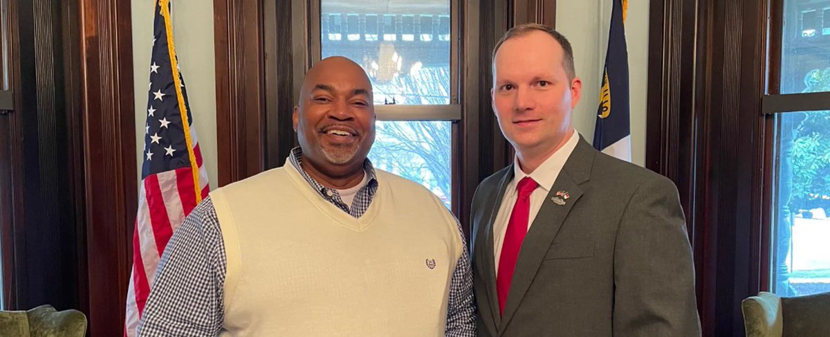 Presented without comment 

#ncpol #markrobinson #allenchesser #lorenzawilkinsfornc