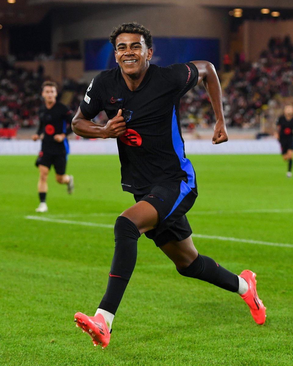 brfootball's tweet photo. Barcelona's starboy 🌟 https://t.co/GOWqWQ5am1