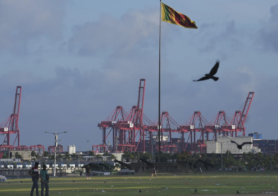NewDelhiTimes's tweet photo. Sri Lanka’s presidential election a test for current leader, 2 years after its economy hit bottom
#Bottom #Lankas
https://t.co/QGyGb9WNNh https://t.co/DBQhSdQnRY