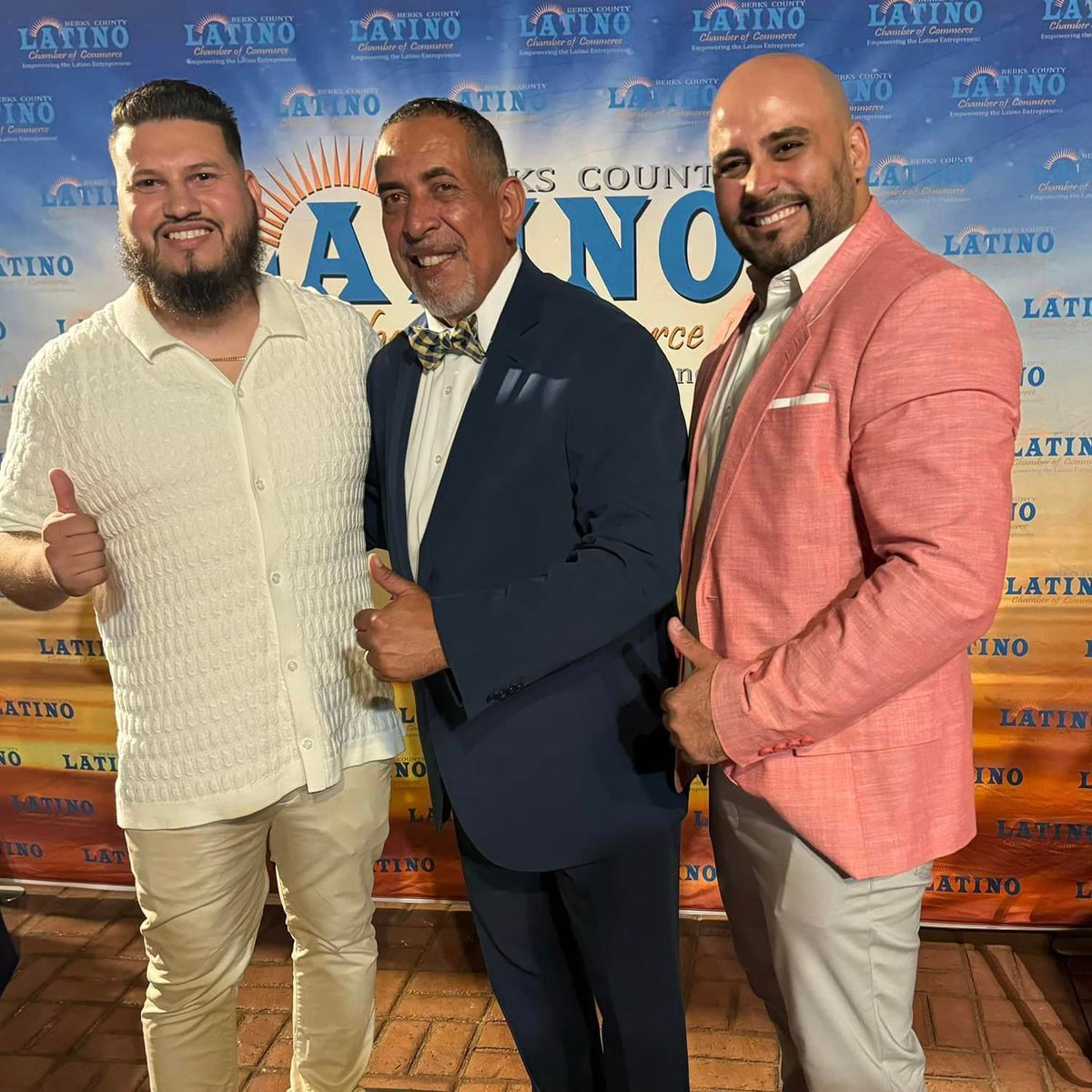 Today, and every #ThankfulThursday, we are grateful for our team and our communities who welcome us. We want to give a shoutout to our South PA District Manager, Julio for representing us at an event hosted by the Berks County Latino Chamber of Commerce!