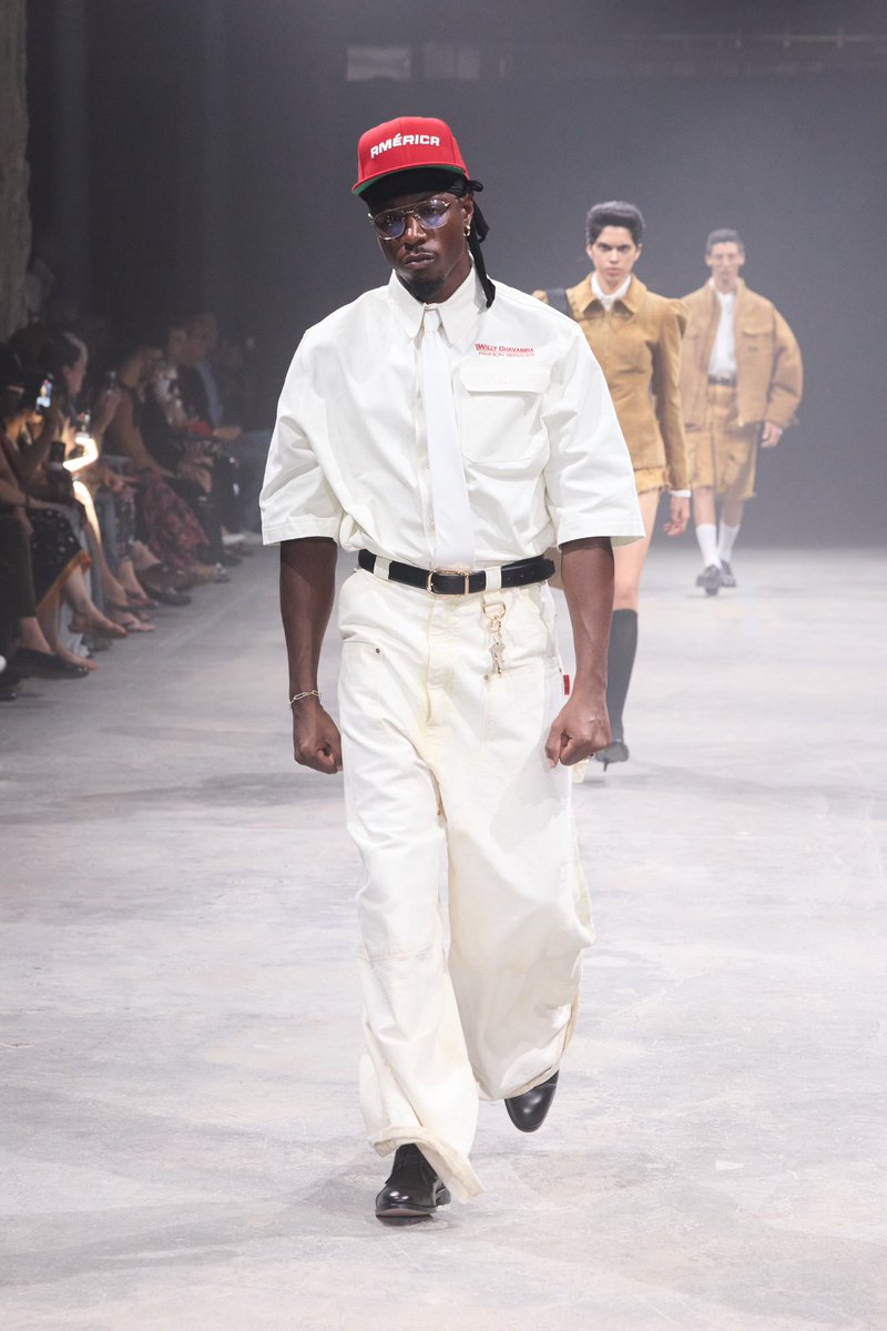 MelinaJones's tweet photo. This “Welcome to América” collection by Willy Chavarria, plus the collection x @adidas has me stuck on stupid. Relentlessly effortless, yet impeccably tailored and crisp asf. Slay me… @NEWYORKWILLY https://t.co/818mMGB3tF