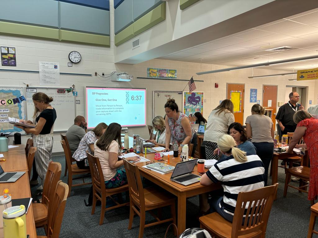 Elementary Science at work <a href="/RollingKnollsES/">RollingKnollsES</a> 
What a great way to end the day! Go team Science 🔭🧪