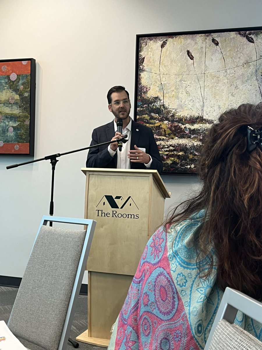 bmc_centre's tweet image. Enjoyable day.. great conversations and meeting community partners @TheRooms_NL with @CSCNL and @ImagineCanada #NonProfitssectorDoingGreatWork @ColinCorcoran