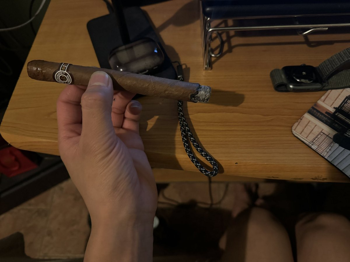 金窝银窝不如自己的狗窝，一天的疲惫放松一下