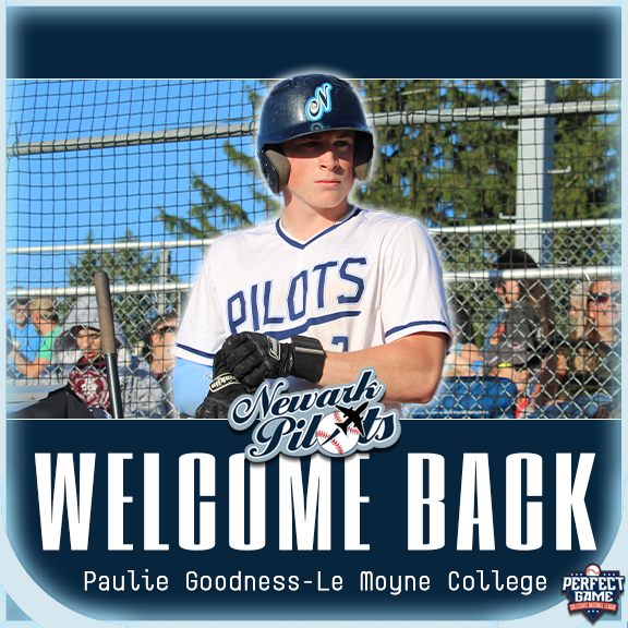 NewarkPilots's tweet photo. OH MY GOODNESS, THEY'RE BACK #takeoff 
Glad to have ya again! 
@pgoodness24 @GoodnessIan2023 https://t.co/tfCCyUzHHX