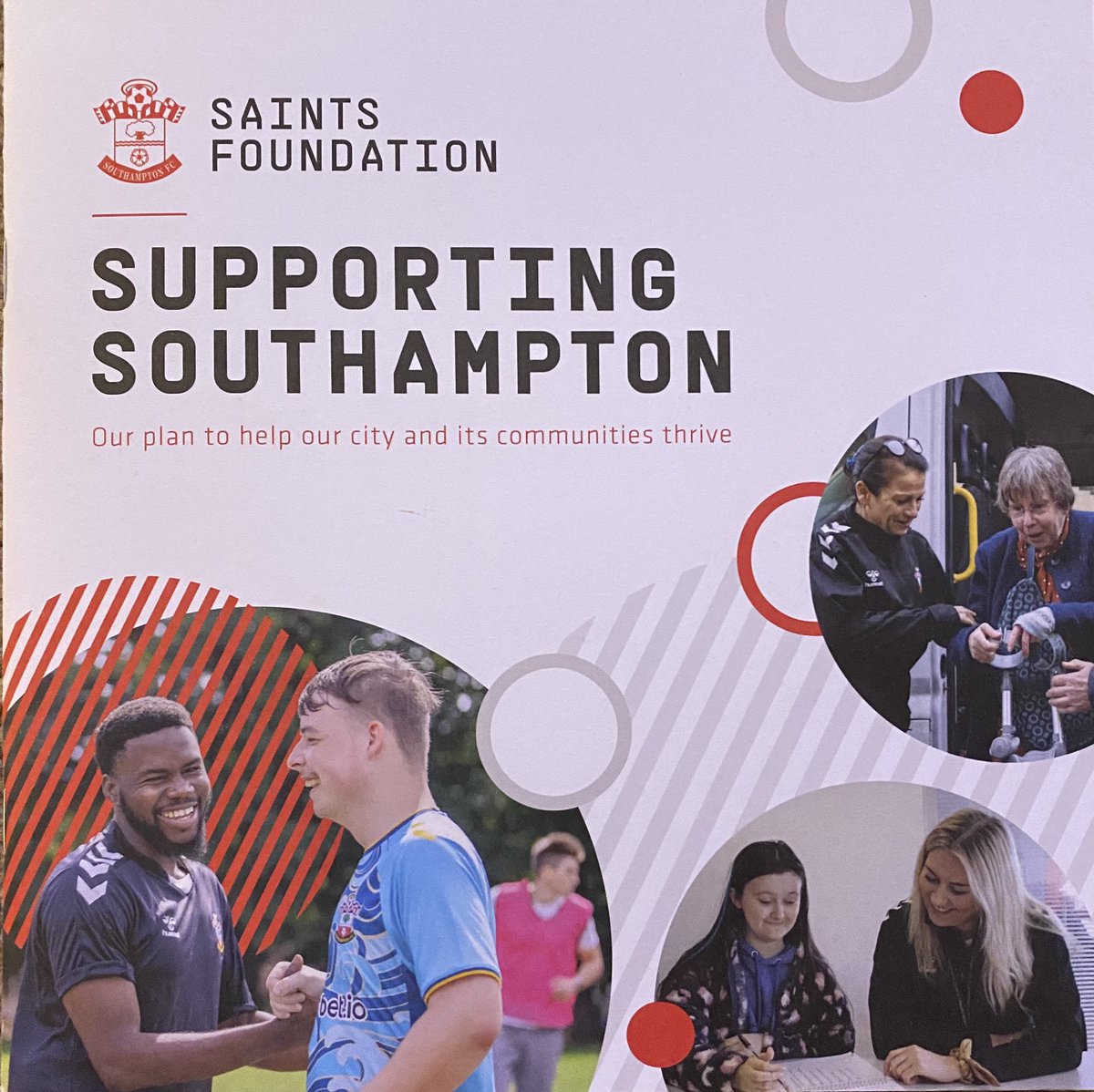 Siobhan Thomas (@siobhancthomas) on Twitter photo Great to catch up with
Jazz Bhatti from <a href="/SFC_Foundation/">Saints Foundation</a> & do some fundraising at the ‘Fizz and Frolics’ event today 🥂
#charities #fundraiser Great to catch up with
Jazz Bhatti from <a href="/SFC_Foundation/">Saints Foundation</a> & do some fundraising at the ‘Fizz and Frolics’ event today 🥂
#charities #fundraiser