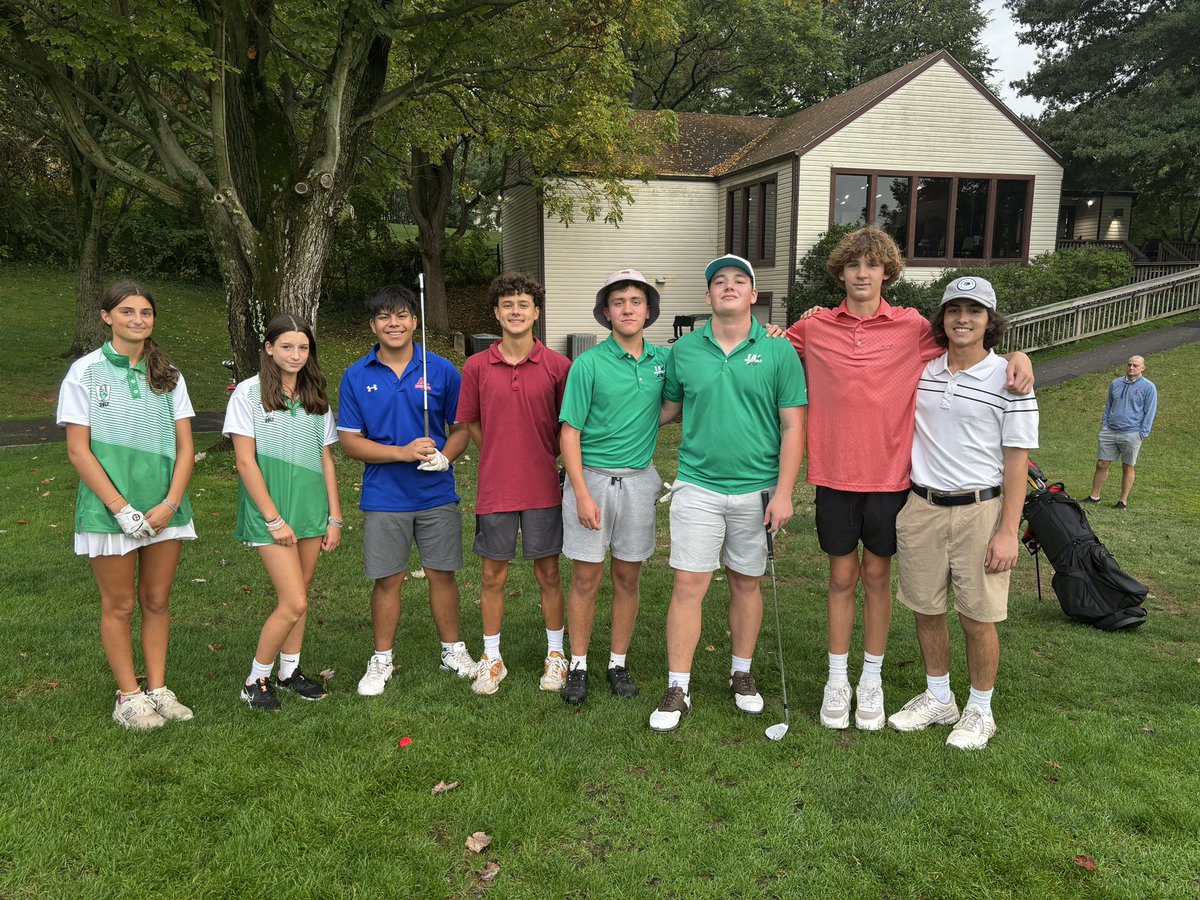 VarsityGolfWHS's tweet photo. Wakefield golf held an intra-squad match at Jefferson District Golf on Wednesday thanks to a generous donation from Winston’s Chimney Service.  Senior, Jimmy Mazel won the opportunity to compete in the varsity match at Herndon on Thursday.  The future looks bright for Wakefield. https://t.co/sg1MU5Nxtc