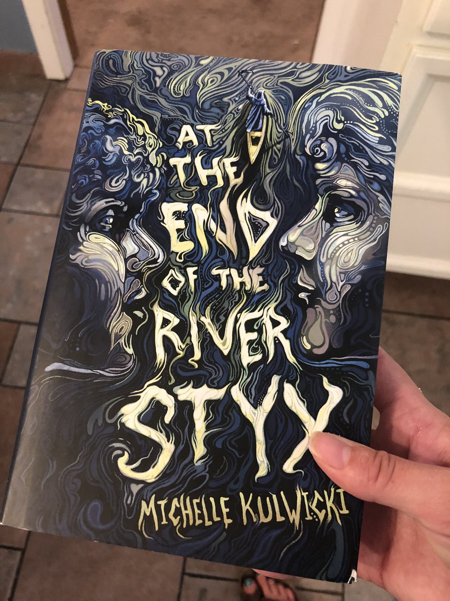 NinaReads tweet media