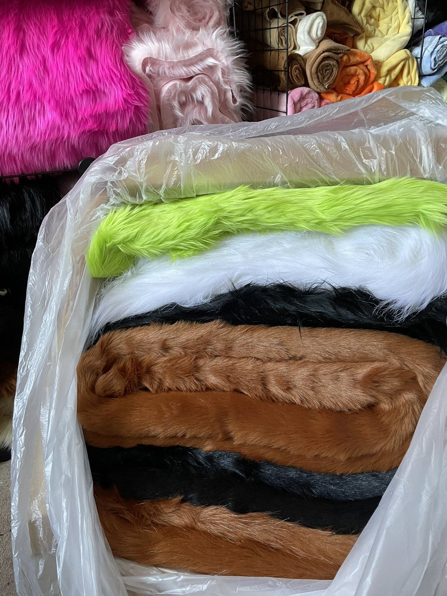 pasteldogteeth's tweet image. so cray