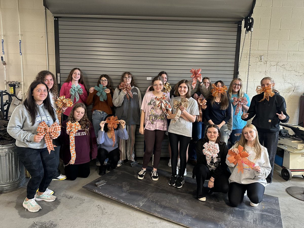 The Floral Design Class did a great job making their first bows!