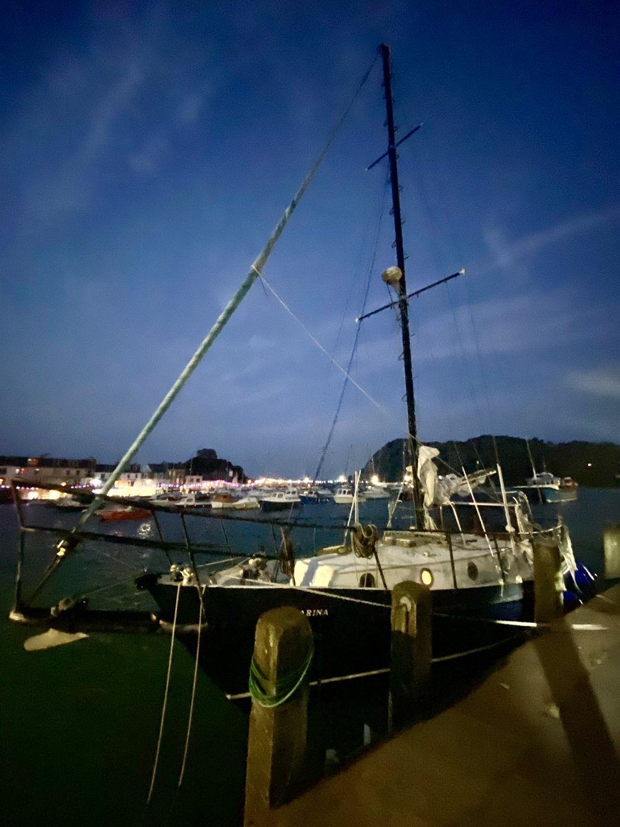 Content_V_P's tweet photo. What a beaut it was out there this evening!! #ilfracombe #sunset #sky #photography #contentvideophotography #devon https://t.co/BcJwT10bQD