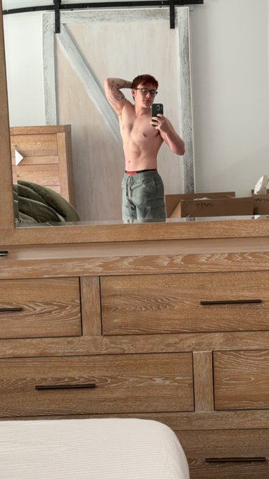 New mirror :) https://t.co/FjK0WoLdYh