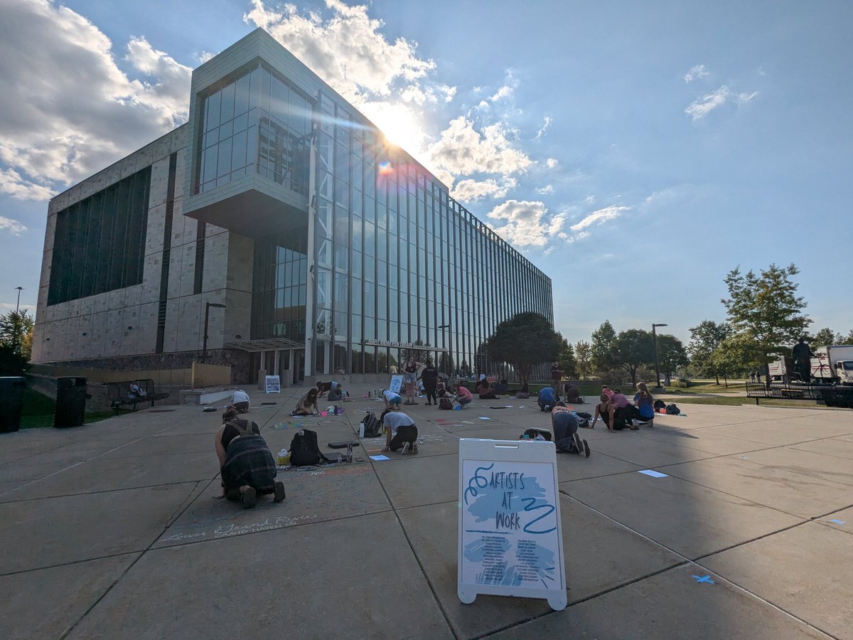 Stop by the MIP Library to see the Chalk Art Symposium presented by <a href="/GVSUOURS/">GVSU OURS</a> 

<a href="/GVSU/">Grand Valley State</a>