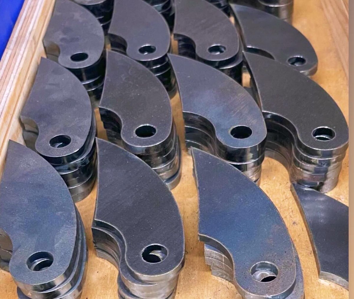 SmokerBuilder.com tweet media