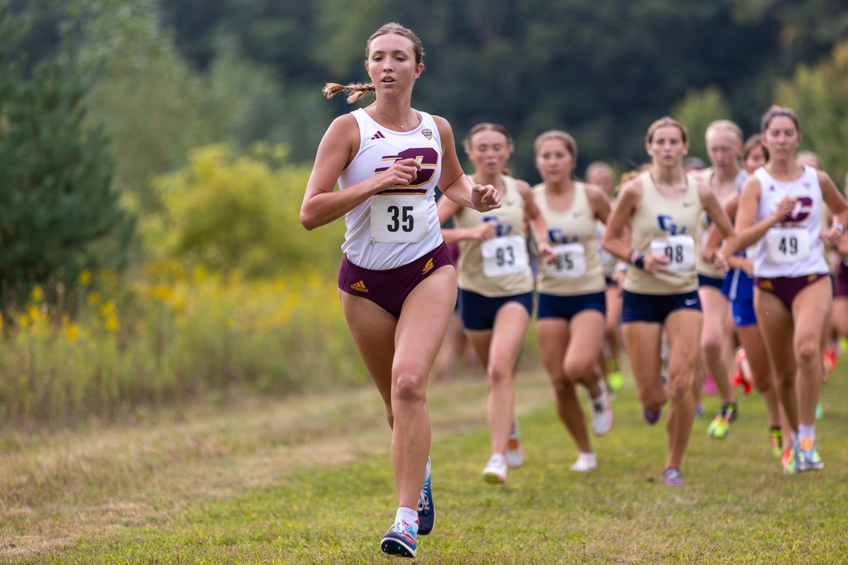 CMUtrack's tweet photo. Almost race day 😁

Kalamazoo, we'll see you tomorrow 😈

#FireUpChips🔥⬆️👟 https://t.co/yHBKxmYkJm