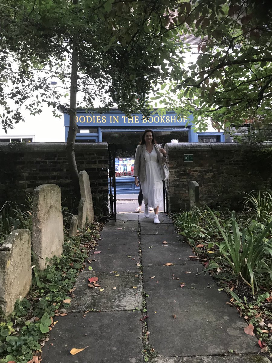 The primrose path to crime. Bodies in the Bookshop, Cambridge, opposite St Botoloph’s graveyard, Booklovers arriving for the inaugural book event saw Emily Winslow on form, on book covers, on life.