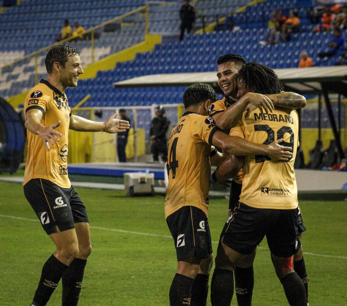 Gran triunfo del equipo ayer. A seguir de esta manera 👊🏼💯 <a href="/cdaguilaoficial/">C.D. ÁGUILA</a>
