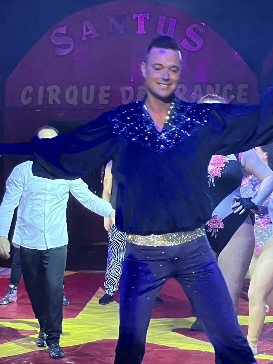 SantusCircusFanpage tweet media