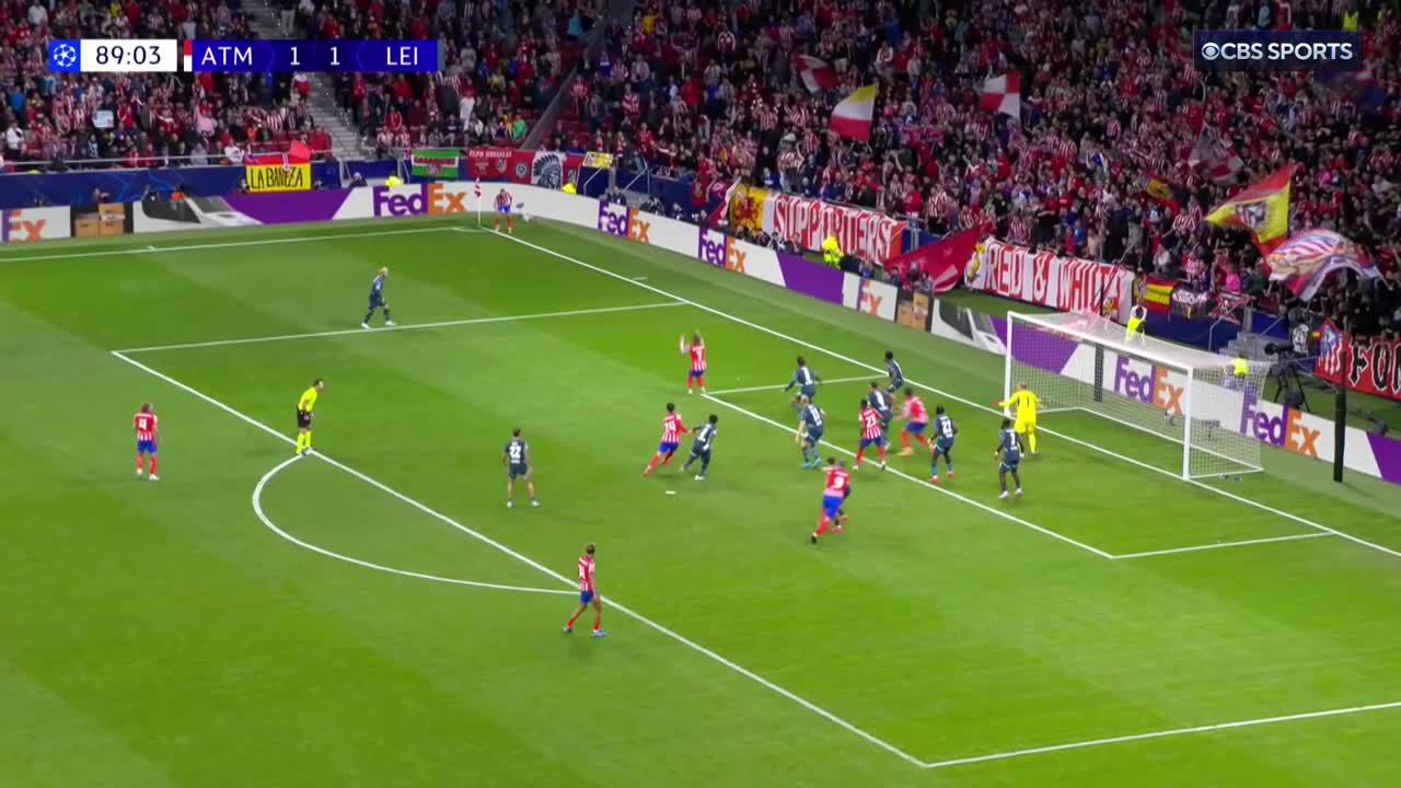 JOSÉ GIMÉNEZ WITH A 90TH MINUTE WINNER 🔥Look at what it means to him, the fans and Diego Simeone 🥹