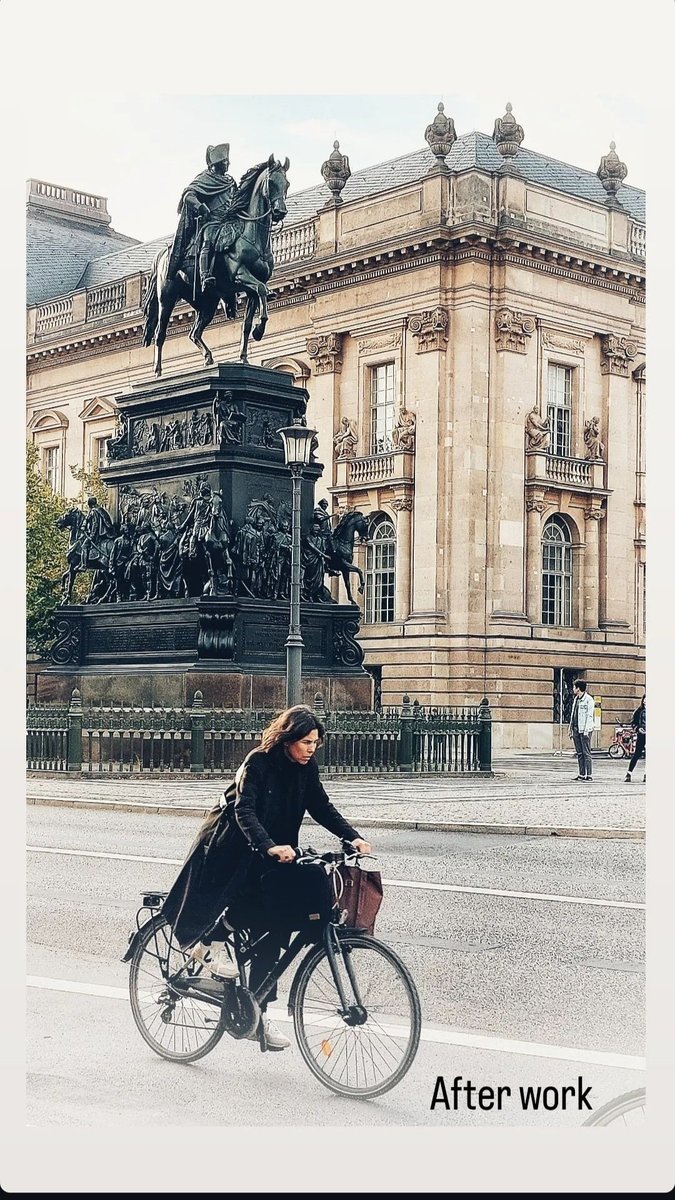 nijhas's tweet photo. #Berlin https://t.co/tBVeEWO87Y