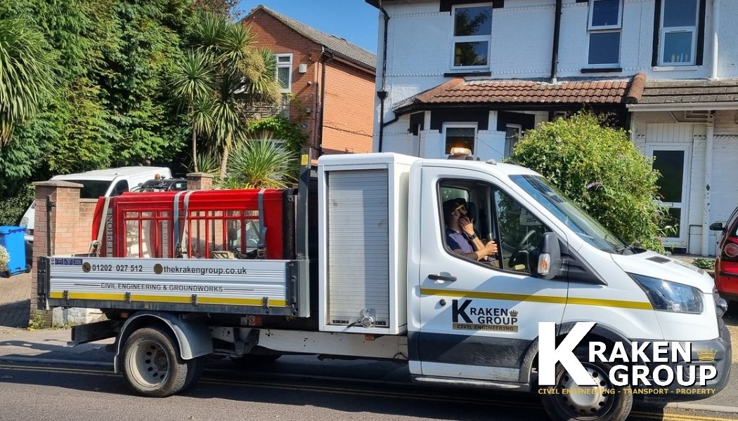 GroupKraken's tweet photo. What a day! 😃
Today involved a diverse range of tasks, from breaking out concrete in town center, guttering works at RBH Hospital, Unloading lorries in Poole, topsoiling and footpath preparation in St Neots, We even removed &amp; transported a k6 telephone box and vintage lamppost. https://t.co/FHKYaWUQuZ