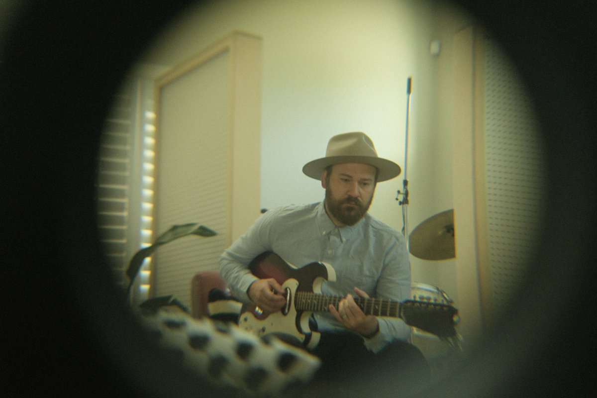 Black Cat tweet media